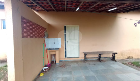 Chácara à venda com 2 quartos em Conceição, Itapetininga, SP