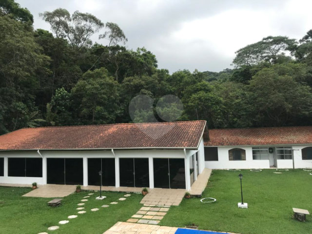 Casa à venda com 4 suítes no condomínio Alpes da Cantareira, Mairiporã - SP