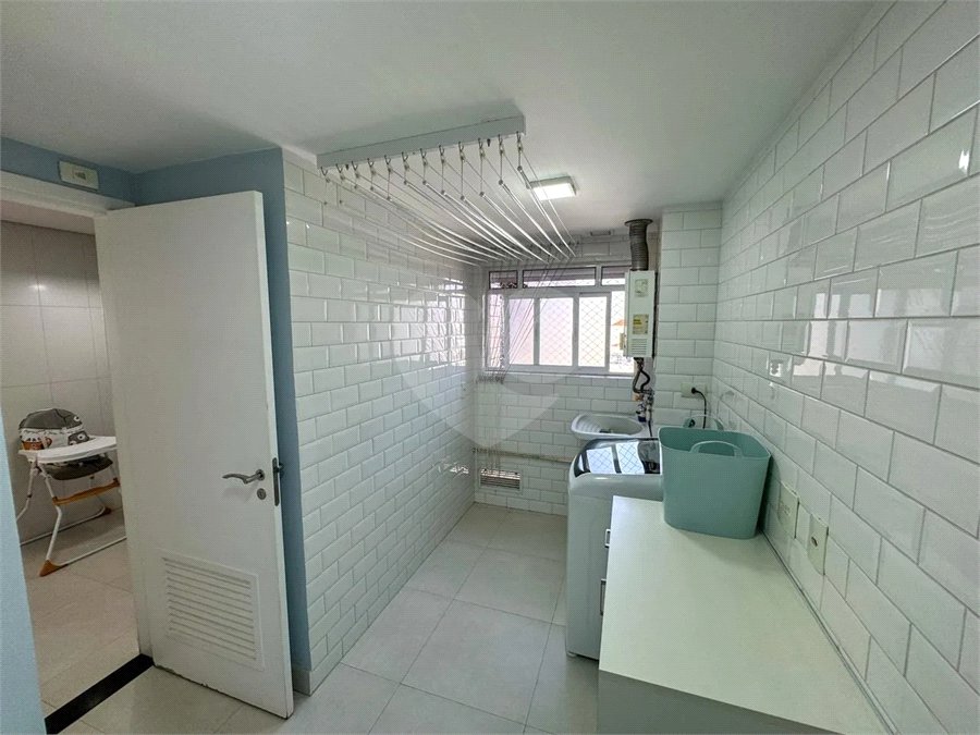 Apartamento à venda com 3 suítes em Vila Dom Pedro I, São Paulo, SP