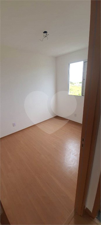 Apartamento no Condomínio Monte Athos.