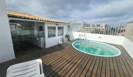 Cobertura à venda com 3 quartos, sendo 1 suíte,  no Centro, Cabo Frio, RJ