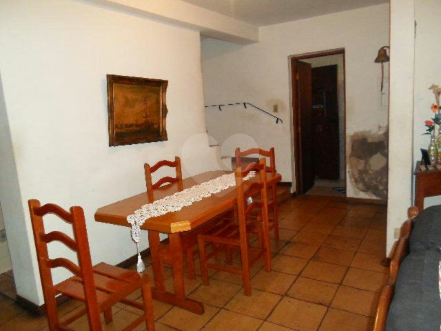 Sobrado à venda com 3 quartos em Água Fria, São Paulo, SP
