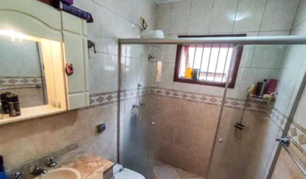 Casa à venda com 3 quartos, sendo 1 suíte,  em Vila Morse, São Paulo, SP