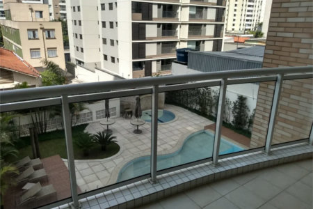 Apartamento à venda com 3 quartos, sendo 1 suíte, em Vila Leopoldina, São Paulo, SP