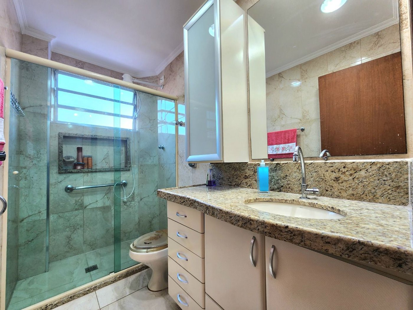 Apartamento com 4 dormitórios à venda, 184 m² por R$ 949.000,00 - Gonzaga - Santos/SP