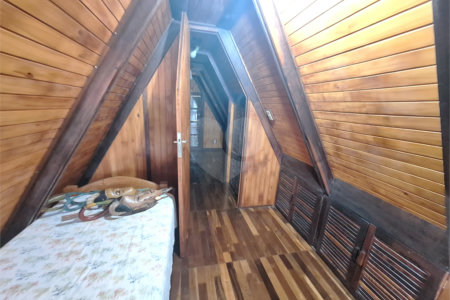Casa à venda com 3 suítes no condomínio Chácaras do Lago, Vinhedo - SP