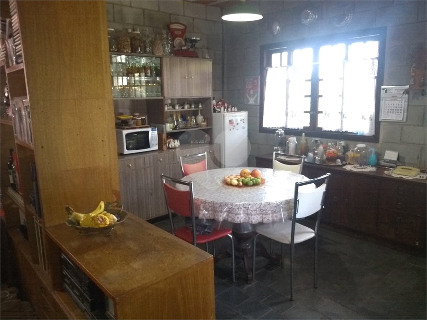 Casa à venda com 3 quartos, sendo 1 suíte, no condomínio Cinco Lagos, Mairiporã - SP
