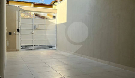 Sobrado à venda com 3 quartos, sendo 1 suíte, em Jardim Pirajussara, São Paulo, SP