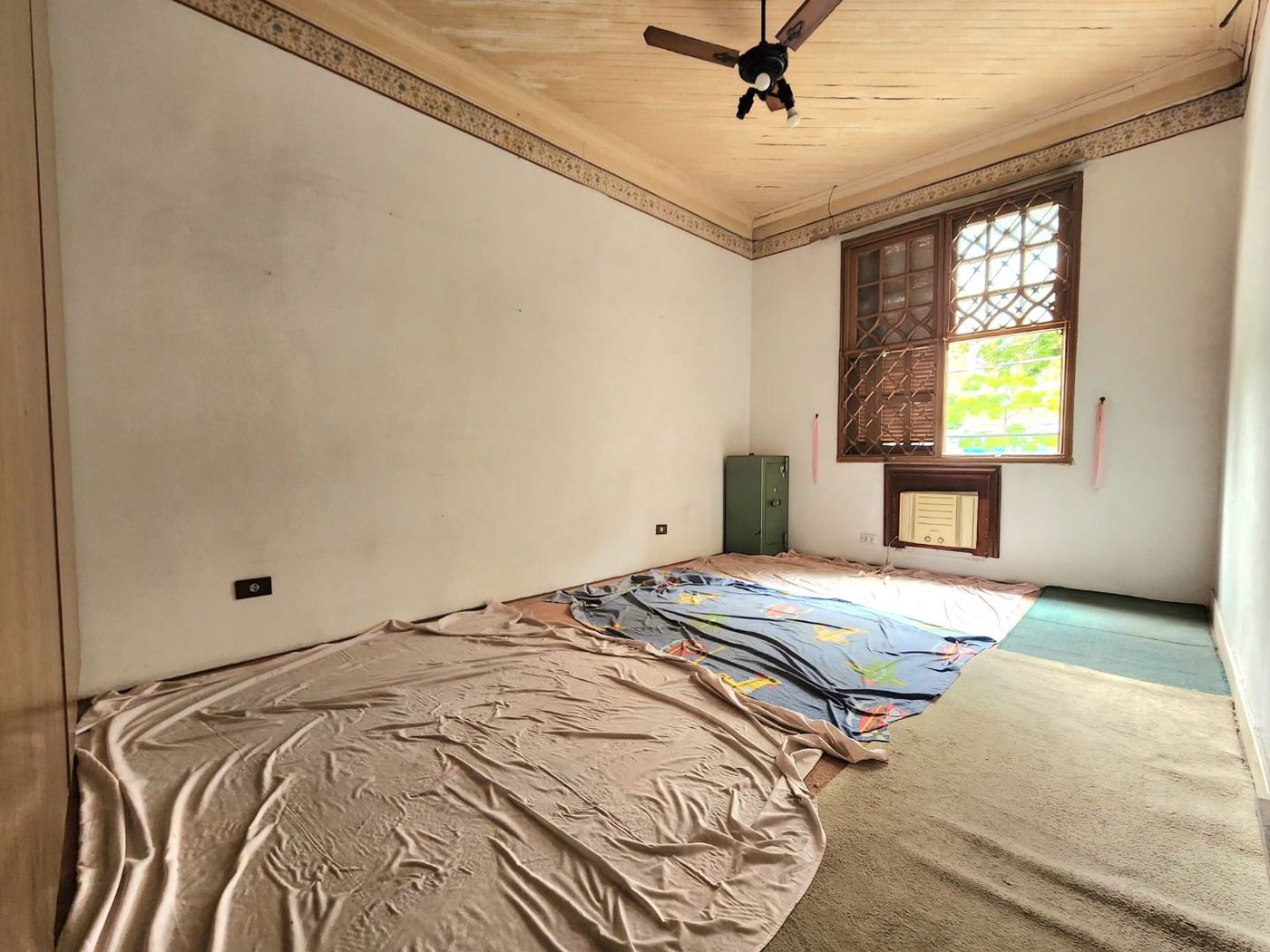 Casa com 3 dormitórios à venda, 198 m² por R$ 1.099.000,00 - Marapé - Santos/SP
