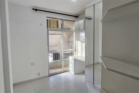 Apartamento à venda com 2 quartos, sendo 1 suíte,  em Tijuca, Rio de Janeiro, RJ