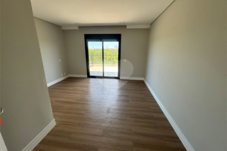 Casa à venda com 4 suítes no condomínio Villas do Golf, Itu - SP