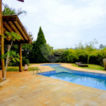 Casa à venda com 4 suítes no condomínio Estância Marambaia, Vinhedo - SP
