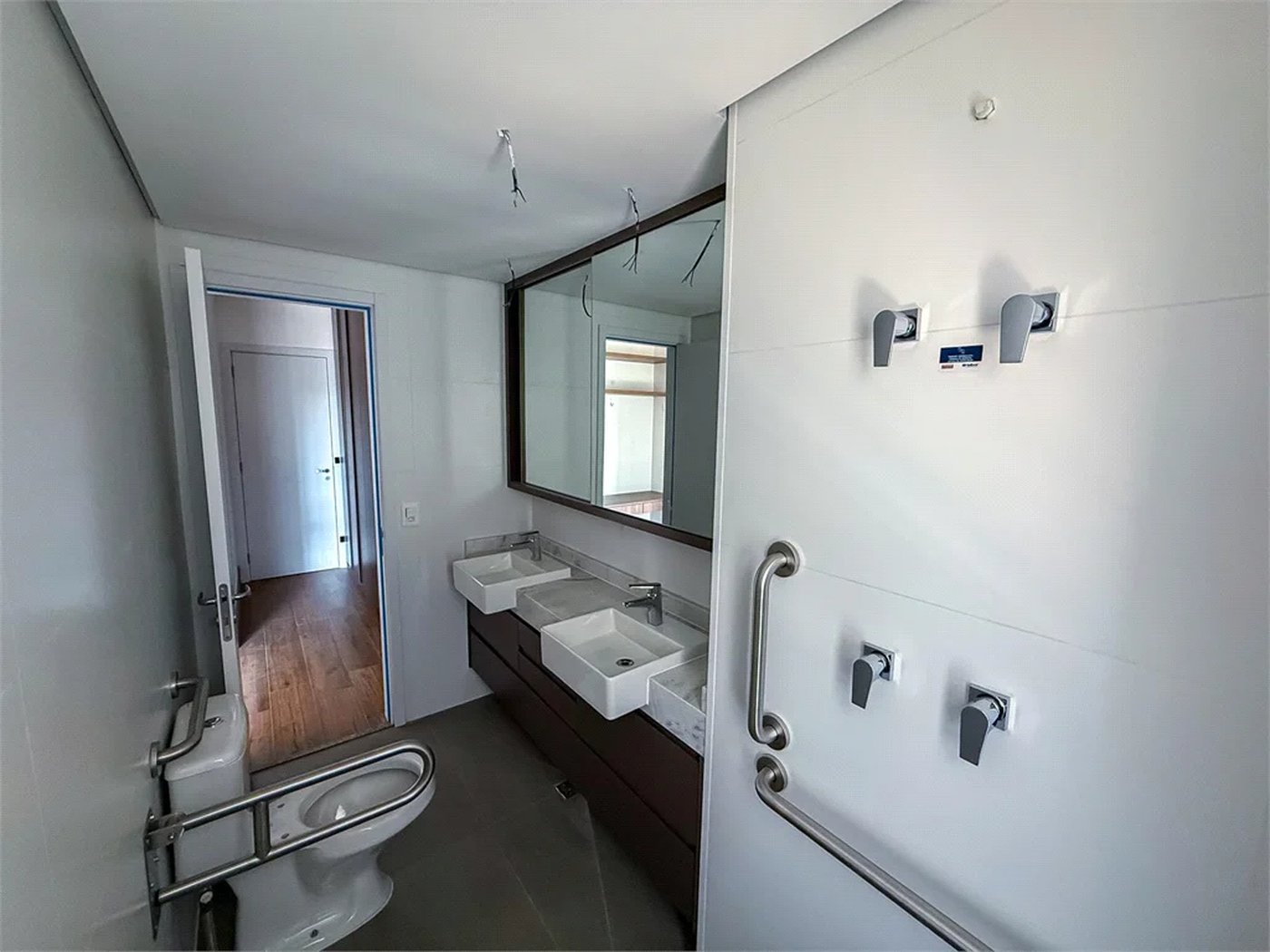 Apartamento à venda com 3 suítes em Sumarezinho, São Paulo, SP
