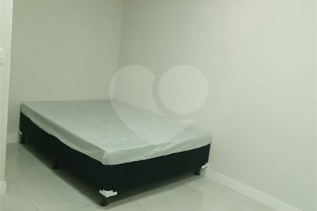 Kitnet à venda com 1 quarto em Vivendas do Parque, Campo Grande, MS