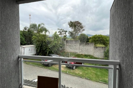 Casa à venda com 3 quartos, sendo 2 suítes, no condomínio Notting Hill - Campo Grande, Rio de Janeiro - RJ