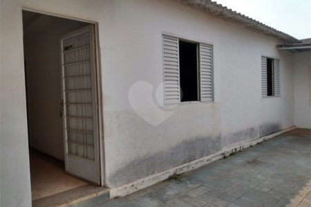 Casa à venda com 6 quartos, sendo 1 suíte, no Centro, Itapetininga, SP