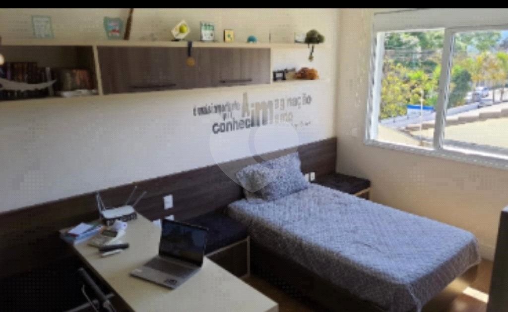 Sobrado à venda com 6 suítes em Vila Santista, Atibaia, SP