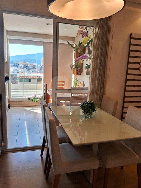 Apartamento à venda com 2 quartos, sendo 1 suíte,  no Centro, Mogi das Cruzes, SP