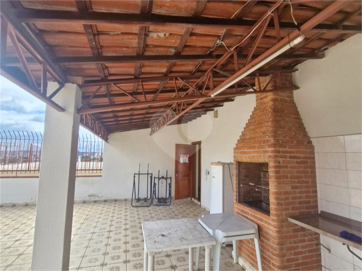 Apartamento à venda com 3 quartos, sendo 2 suítes, em Jardim Vergueiro, Sorocaba, SP