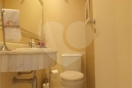 Apartamento à venda com 4 quartos, sendo 3 suítes,  em Santana, São Paulo, SP