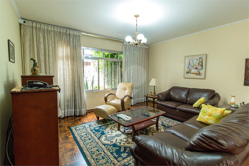 Casa à venda com 3 quartos, sendo 1 suíte, em Chácara Santo Antônio, São Paulo, SP
