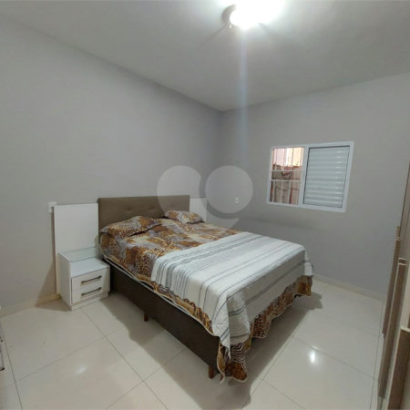 Casa à venda com 2 quartos em Jardim Novo Mundo, Várzea Paulista, SP