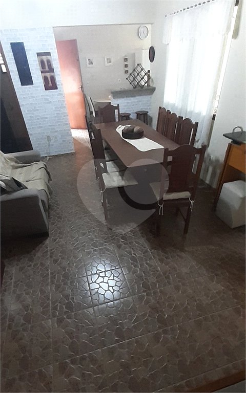 Casa em condomínio à venda com 3 quartos, sendo 1 suíte, no Centro, Bom Jesus dos Perdões, SP