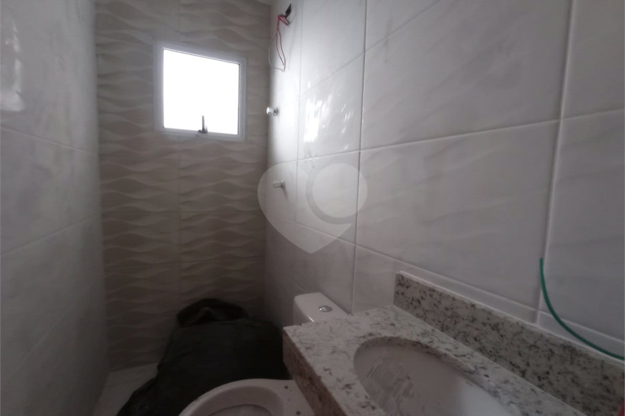 Casa à venda com 1 quarto no condomínio Regina, São Paulo - SP