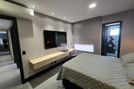 Apartamento à venda com 3 quartos, sendo 1 suíte, em Tatuapé, São Paulo, SP