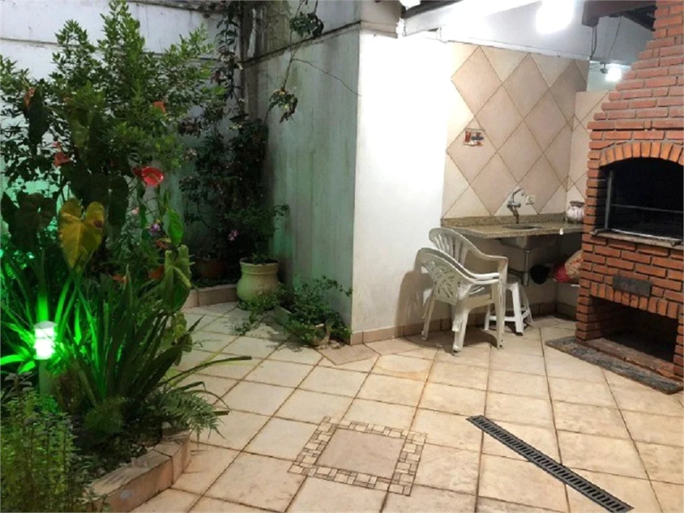 Sobrado à venda com 3 suítes em Lar São Paulo, São Paulo, SP