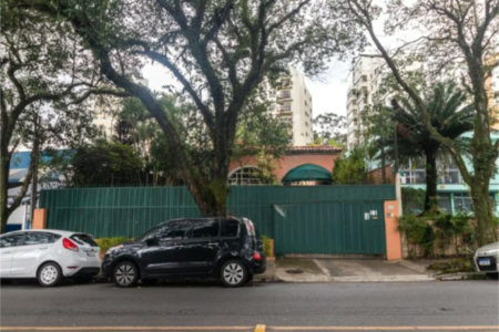 Casa à venda com 3 quartos, sendo 1 suíte,  em Alto da Lapa, São Paulo, SP