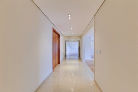 Apartamento para alugar com 4 suítes em Santo Amaro, São Paulo, SP