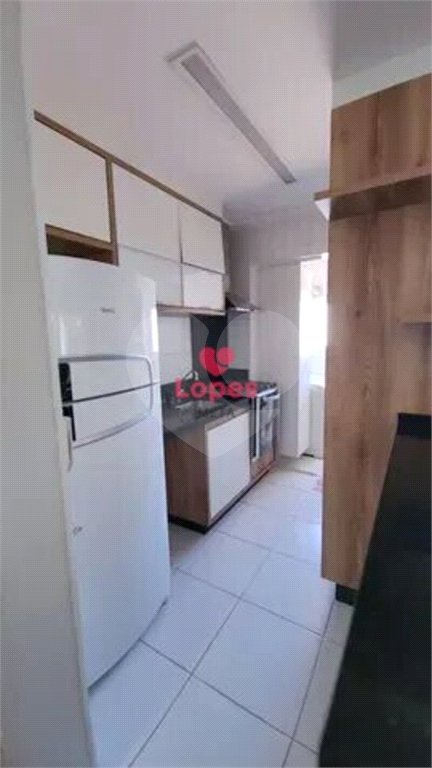 Apartamento à venda com 2 quartos, sendo 1 suíte,  em Jardim Veneza, São José dos Campos, SP