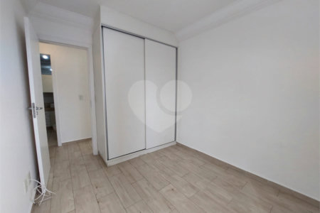 Apartamento para alugar com 2 quartos, sendo 1 suíte, em Parque São Domingos, São Paulo, SP