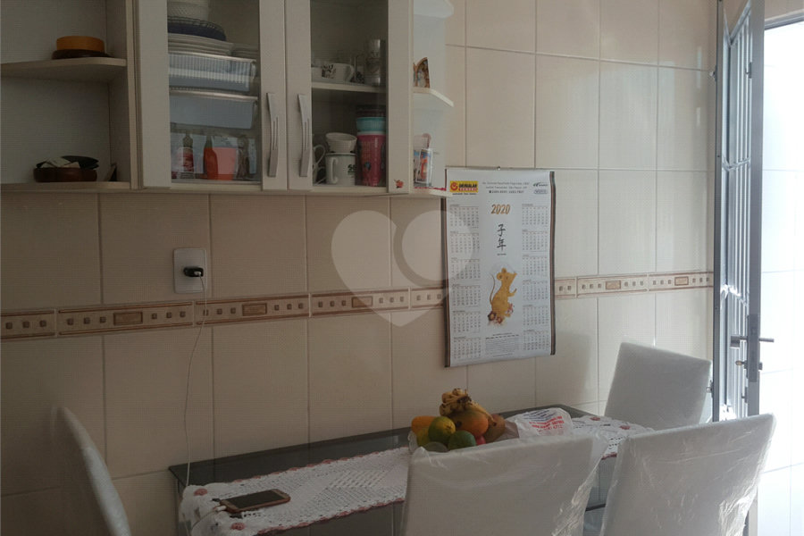 Sobrado à venda com 2 quartos em Tremembé, São Paulo, SP