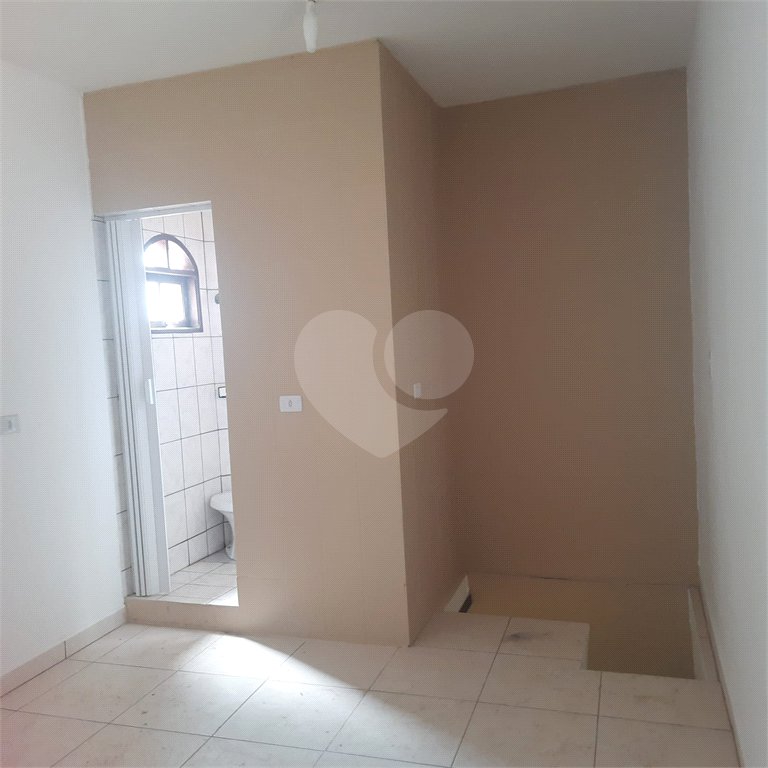 Sobrado à venda com 4 quartos, sendo 2 suítes, em Pedreira, São Paulo, SP