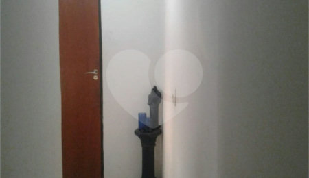 Casa à venda com 6 quartos, sendo 1 suíte, em Vila Matilde, São Paulo, SP