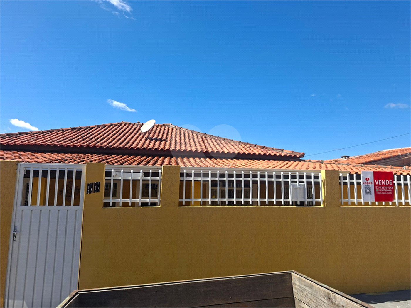 Casa à venda com 3 quartos, sendo 1 suíte,  em Tatetú, Alambari, SP