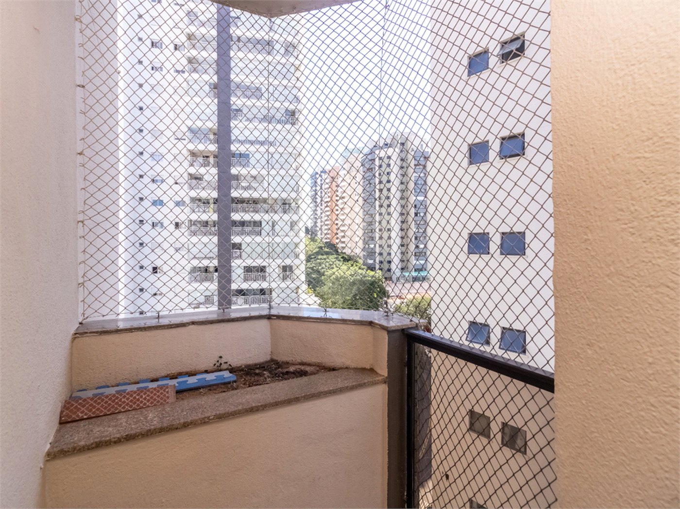 Apartamento à venda com 3 quartos, sendo 1 suíte, em Vila Mariana, São Paulo, SP
