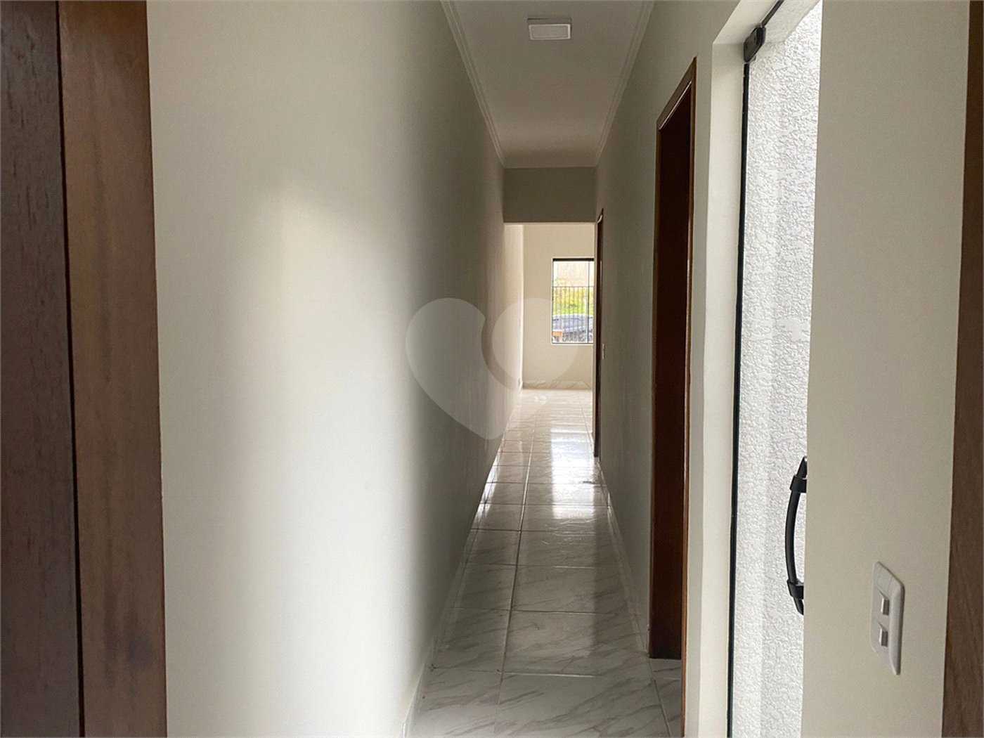 Casa de Vila à venda com 2 quartos em Jardim Santa Marta, Sorocaba, SP