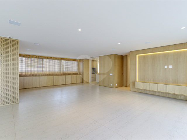 Apartamento à venda com 4 suítes em Moema, São Paulo, SP