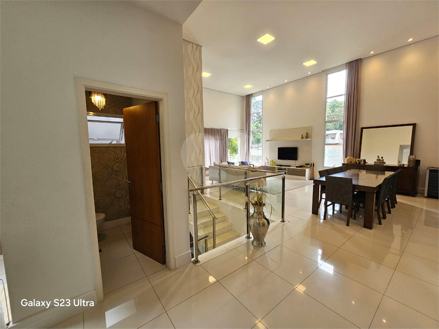 Casa à venda com 4 suítes no condomínio Vinhas da Vista Alegre - Lado Café, Vinhedo - SP