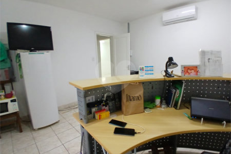 Casa para alugar com 3 quartos em Vila Hamburguesa, São Paulo, SP