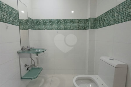 Casa à venda com 3 quartos, sendo 2 suítes, no condomínio Village da Posse, Rio de Janeiro - RJ