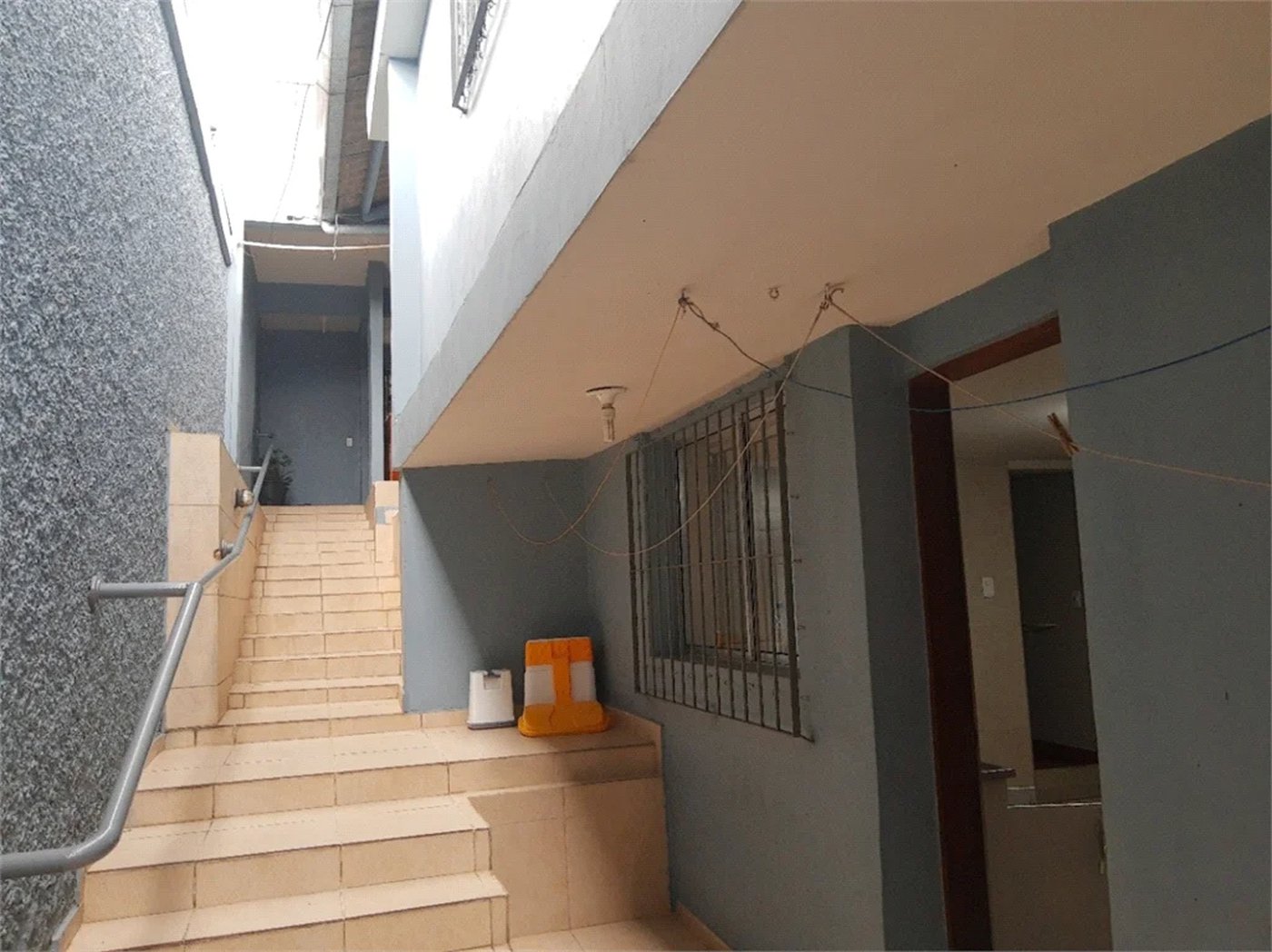 Sobrado à venda com 3 quartos, sendo 1 suíte, em Jardim Helga, São Paulo, SP