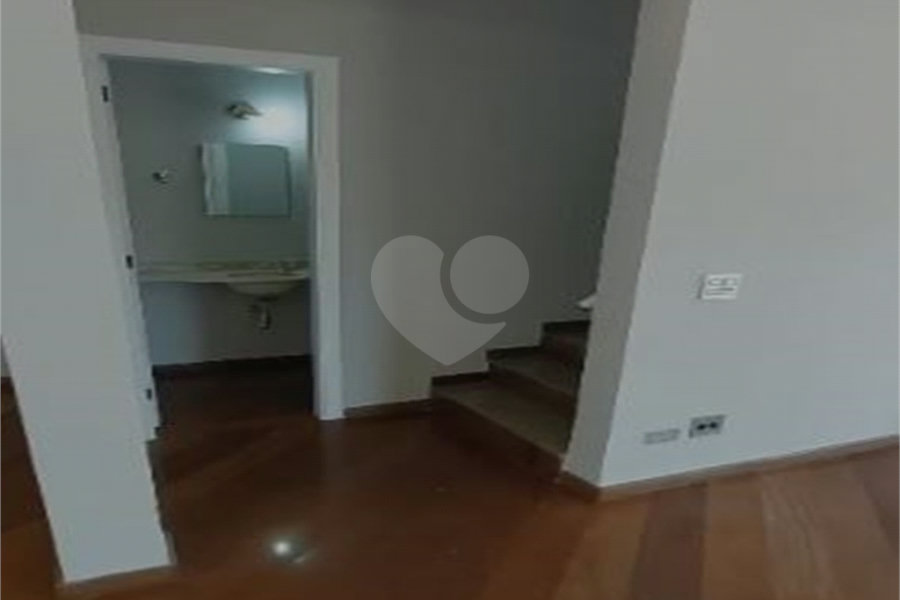 Casa à venda com 4 quartos, sendo 2 suítes,  no condomínio Res Jardim Itatinga, São Paulo - SP