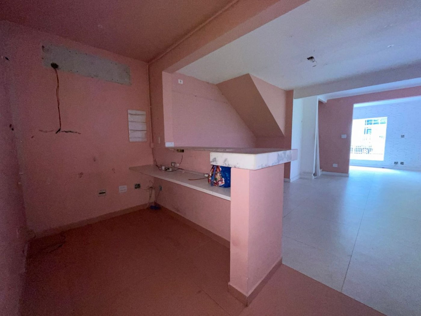 Casa com 5 dormitórios à venda, 232 m² por R$ 4.260.000,00 - Embaré - Santos/SP