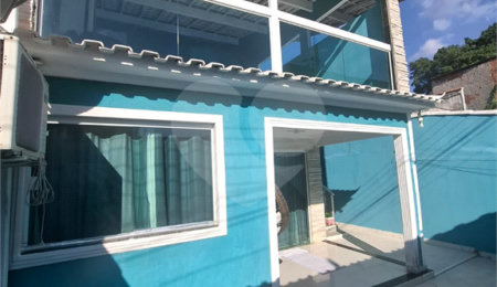 Casa à venda ou para alugar com 2 quartos, sendo 1 suíte, no condomínio Sem Nome Estrada Guandu do Sapê 1444, Rio de Janeiro - RJ