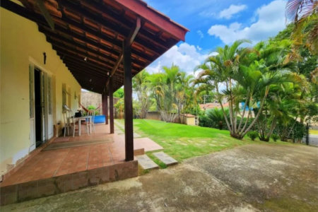 Casa à venda com 3 quartos, sendo 1 suíte, em Vista Alegre, Vinhedo, SP