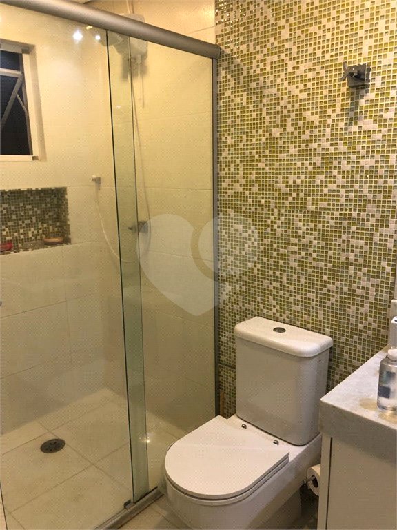 Sobrado à venda com 3 quartos, sendo 2 suítes,  em Vila Nivi, São Paulo, SP
